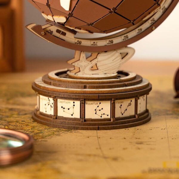 كرة أرضية خشبية TGM01