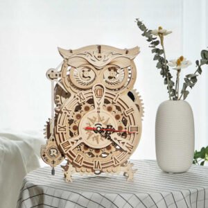 ساعة مميزه على شكل مجسم بومه LK503